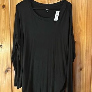 Gap long sleeve luxe tee size large, nwt